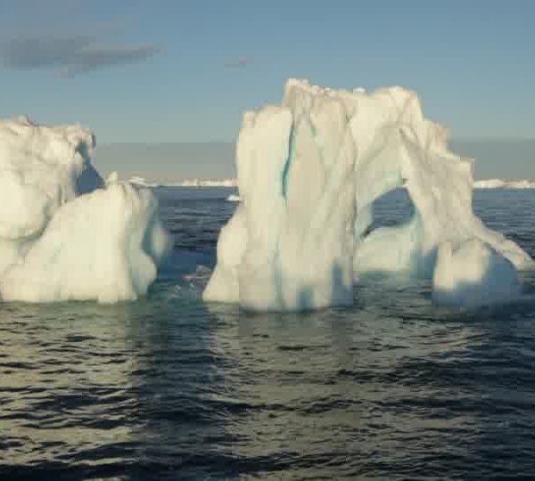 Iceberg_perce.jpg