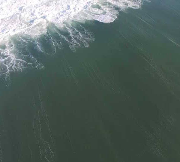 towed-surf-rescue11